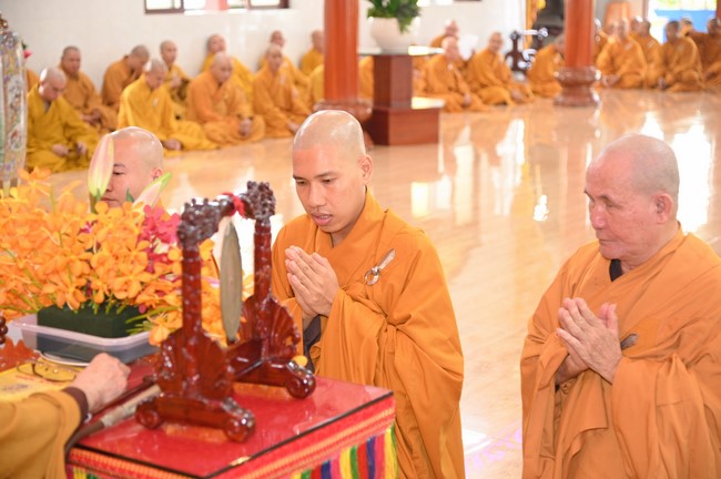 Holding Pravaranà Ceremony of the Director Board (DB) of Hoc Mon district's Vietnam Buddhist Sangha (VBS)